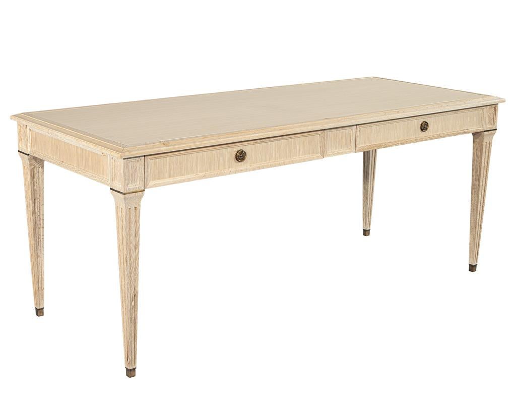 Luigi XVI Natural Oak Writing Desk Louis XVI Inspired in vendita