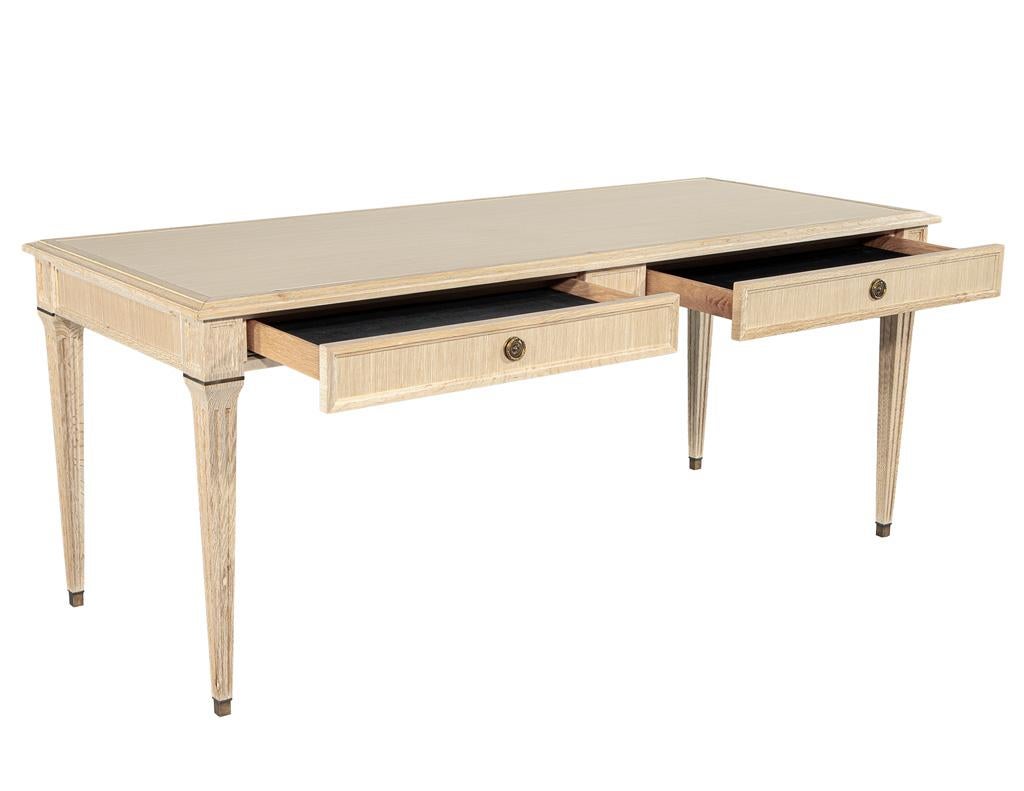 Americano Natural Oak Writing Desk Louis XVI Inspired in vendita