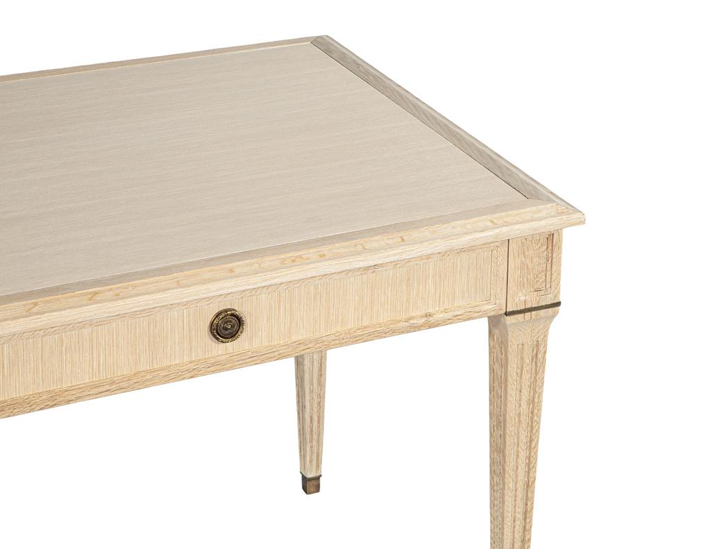Ottone Natural Oak Writing Desk Louis XVI Inspired in vendita