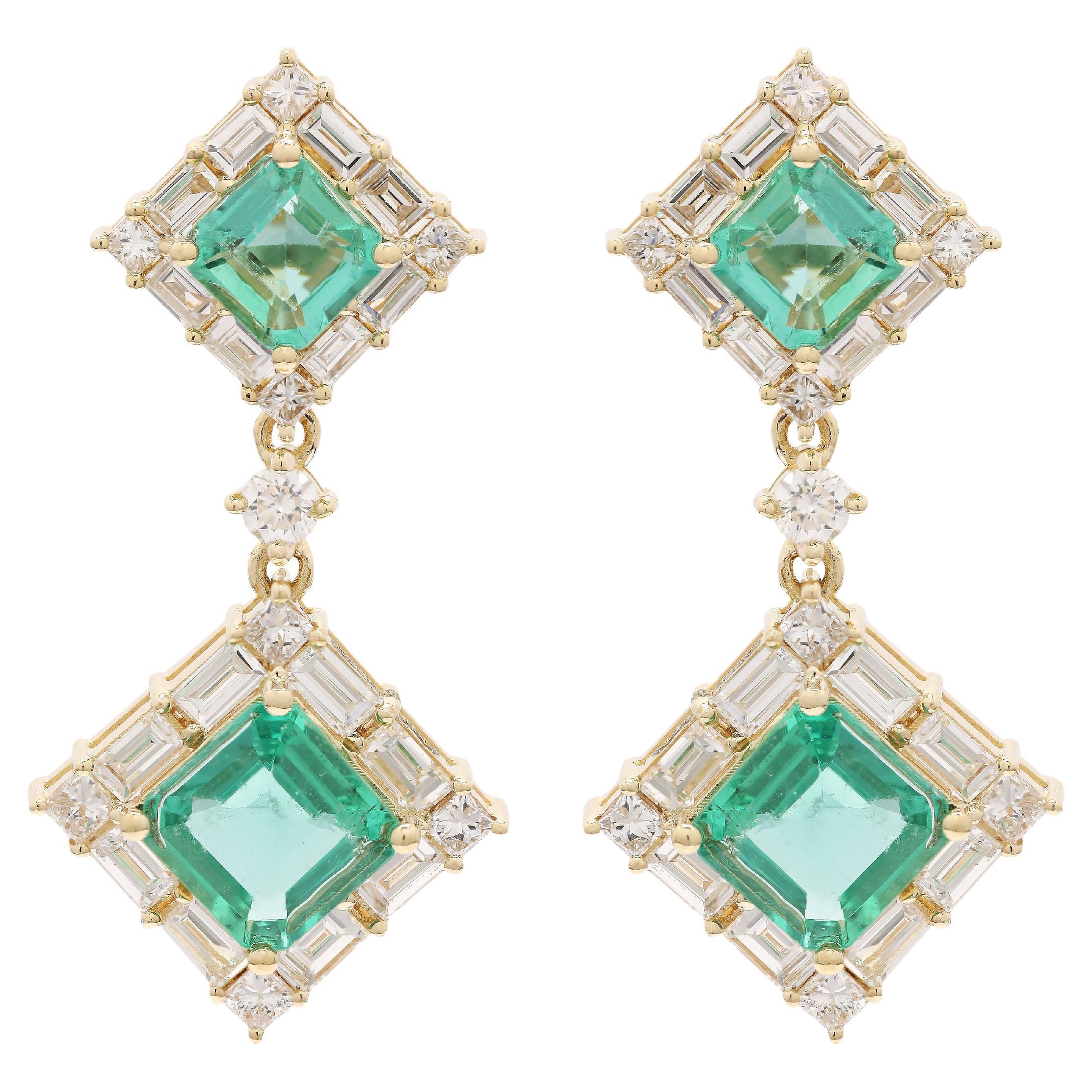 Natural  Emerald Diamond Dangle Earrings in 14K Yellow Gold For Sale