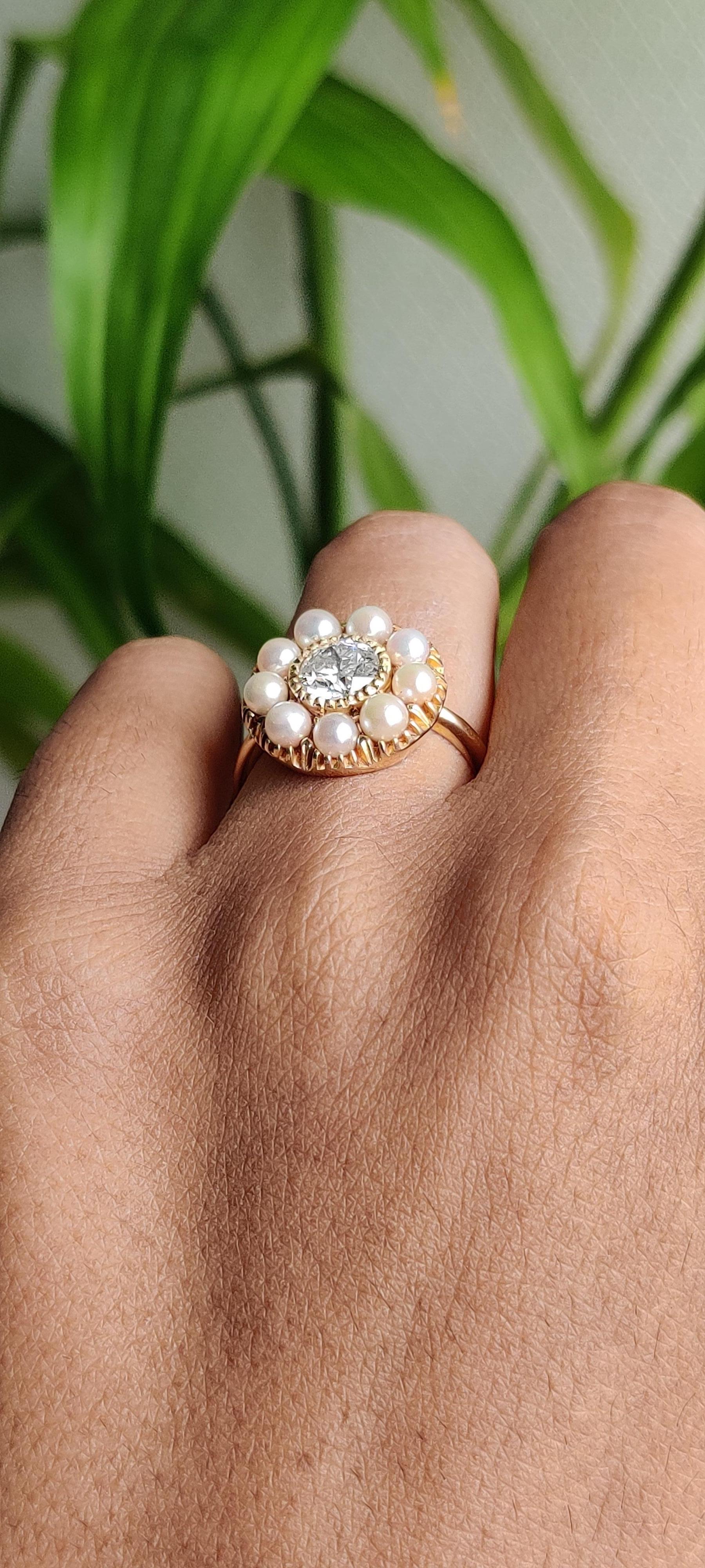Natural Old Mine Cut Diamond Ring with Pearls in 18K Gold For Sale 2