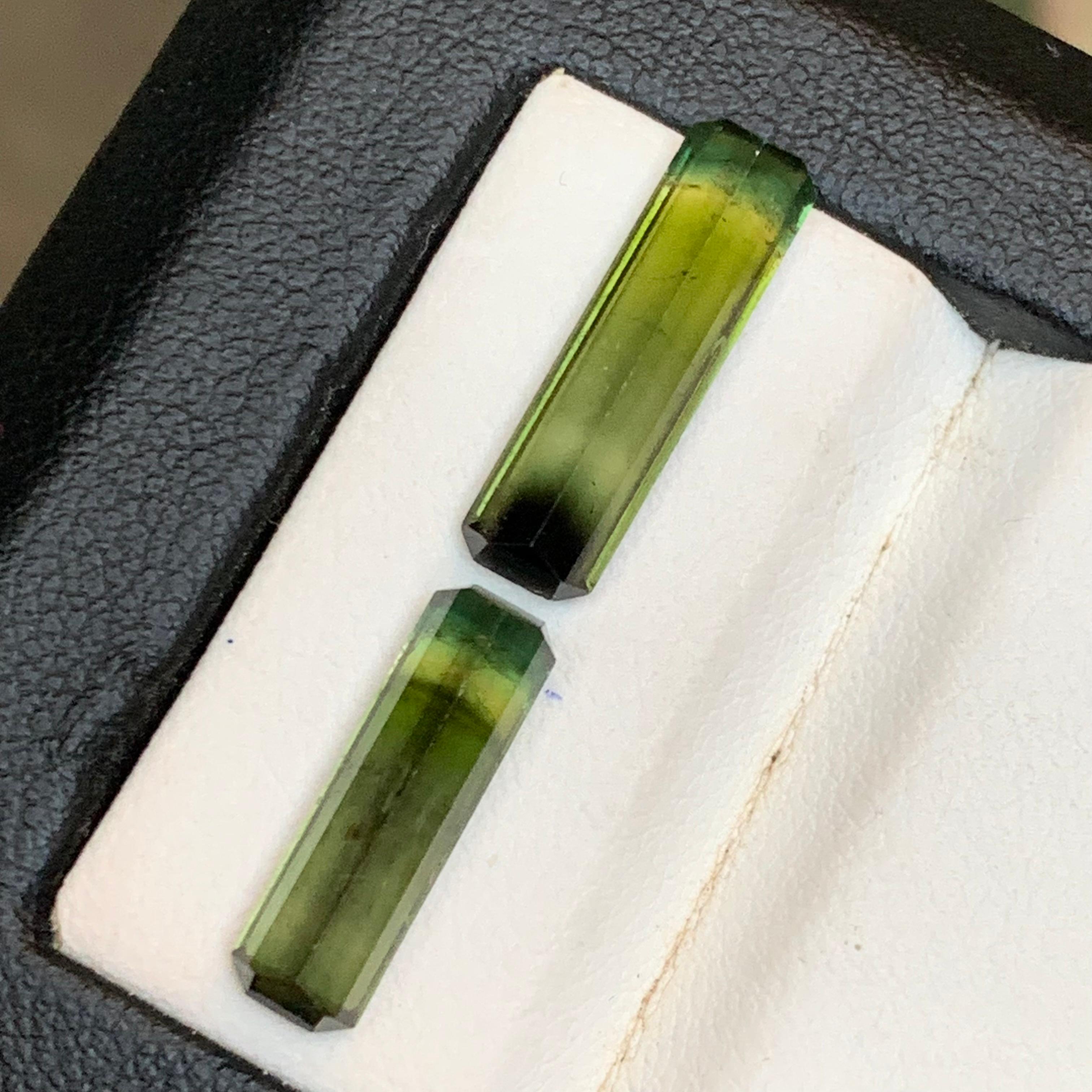 Natürlicher Olivgrüner Bicolor Turmalin 5,39 Ct Smaragdschliff Lose Edelsteine für Damen oder Herren im Angebot