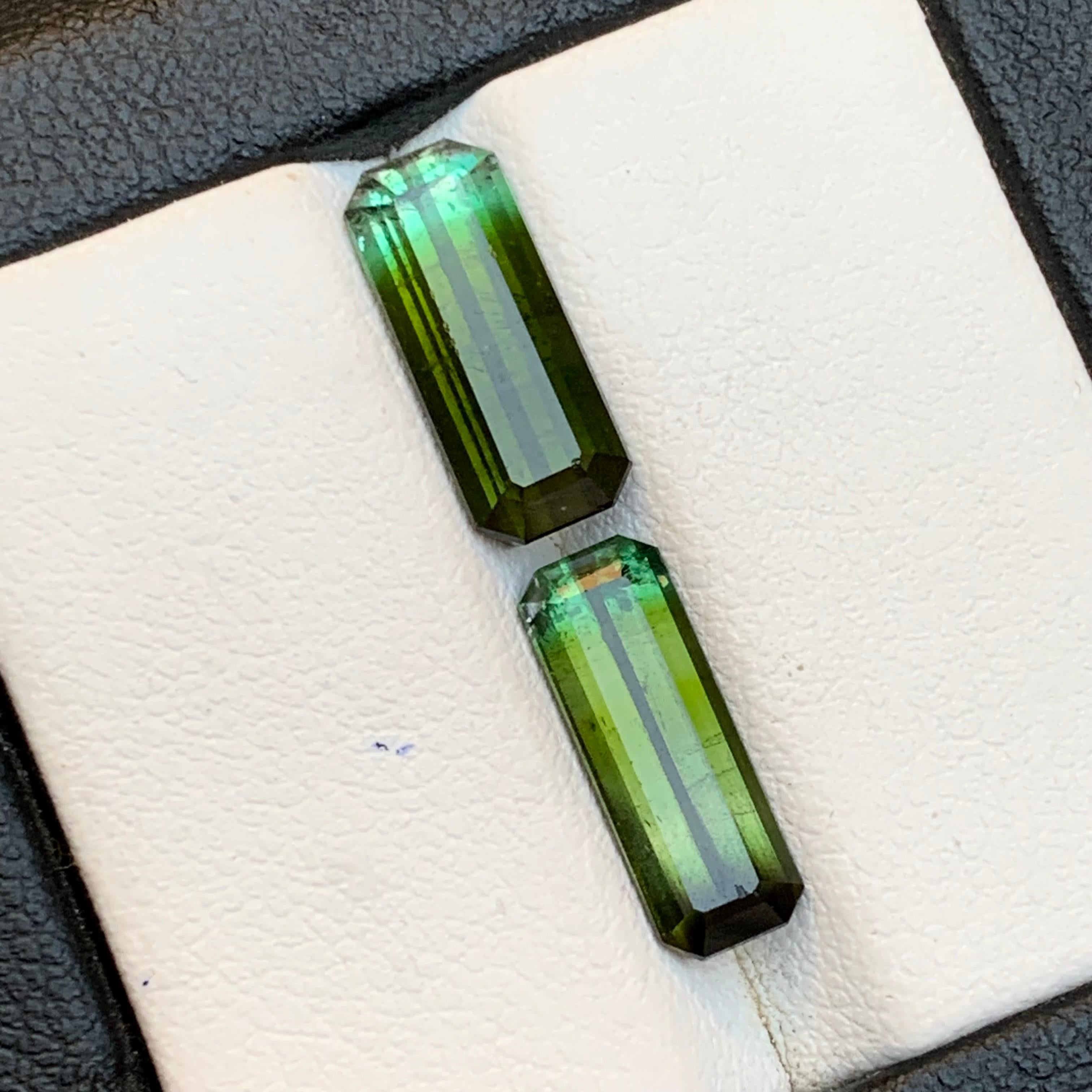 Contemporain Naturelle Olive Green Bicolor Tourmaline 5.86 Ct Emerald Cut Loose Gemstones Set en vente