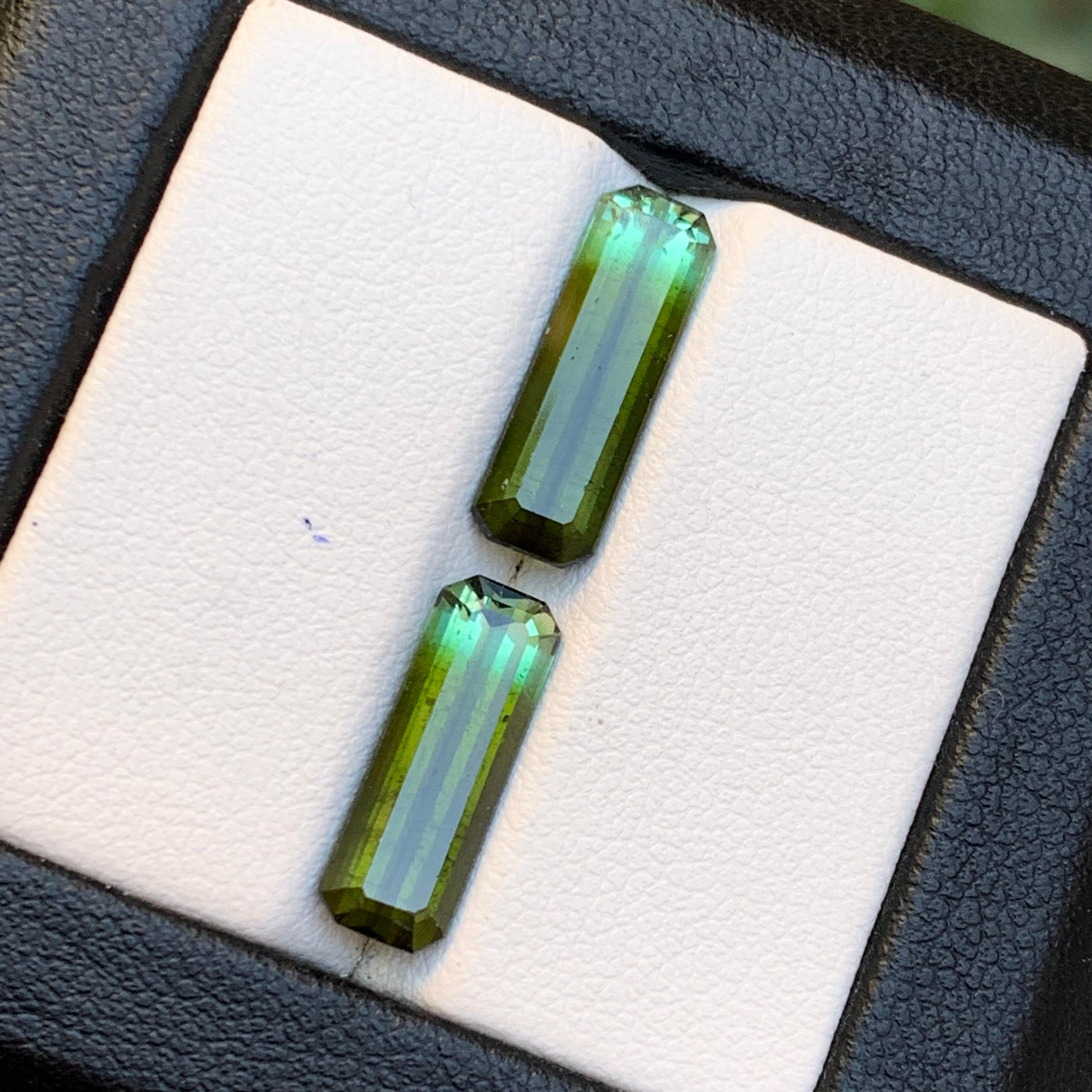 Natürlicher Olivgrüner Bicolor Turmalin 6,33 Ct Smaragdschliff Lose Edelsteinpaar im Angebot 7