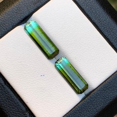 Natürlicher Olivgrüner Bicolor Turmalin 6,33 Ct Smaragdschliff Lose Edelsteinpaar