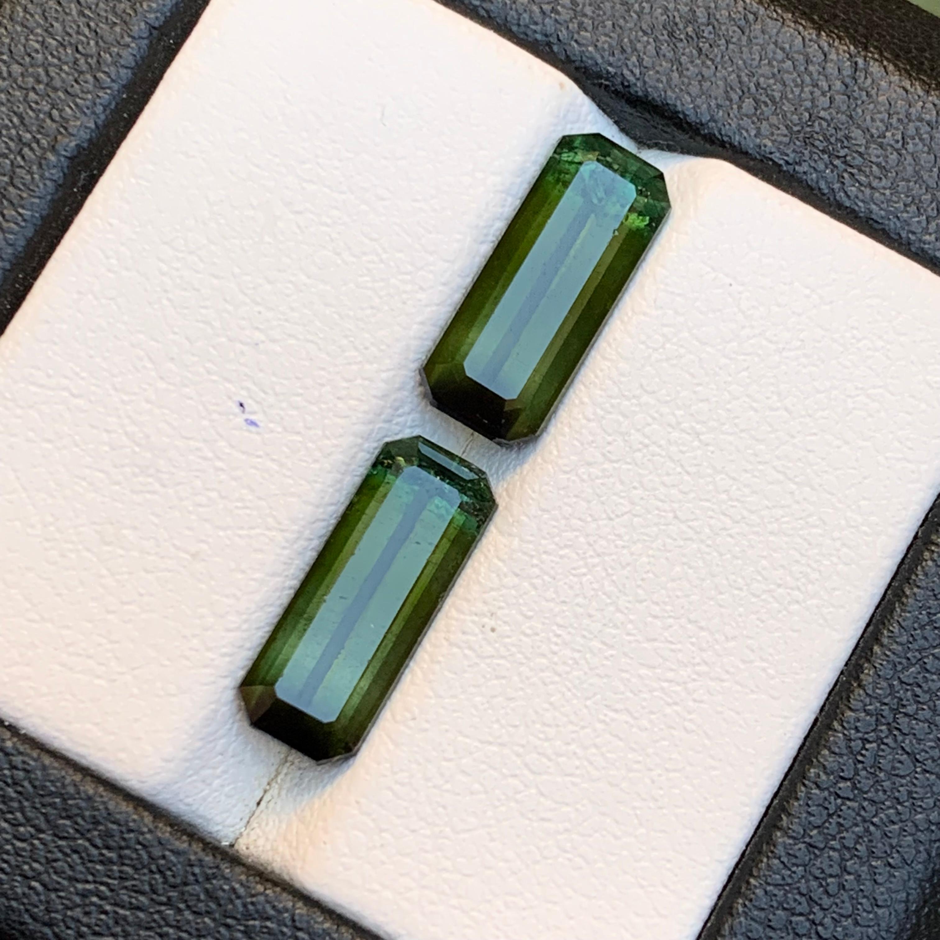 Nature Greene & Greene Greene Tourmaline 6.38 Ct Emerald Cut Loose Gemstone Set en vente 4