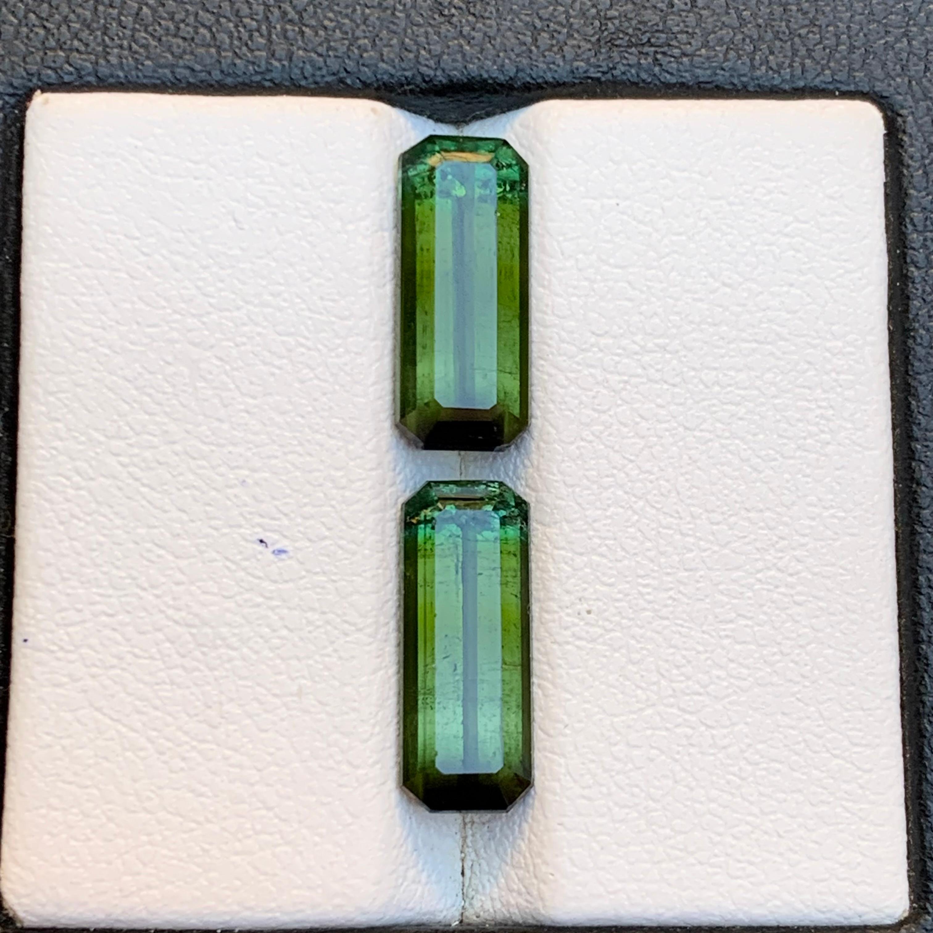 Nature Greene & Greene Greene Tourmaline 6.38 Ct Emerald Cut Loose Gemstone Set en vente 7