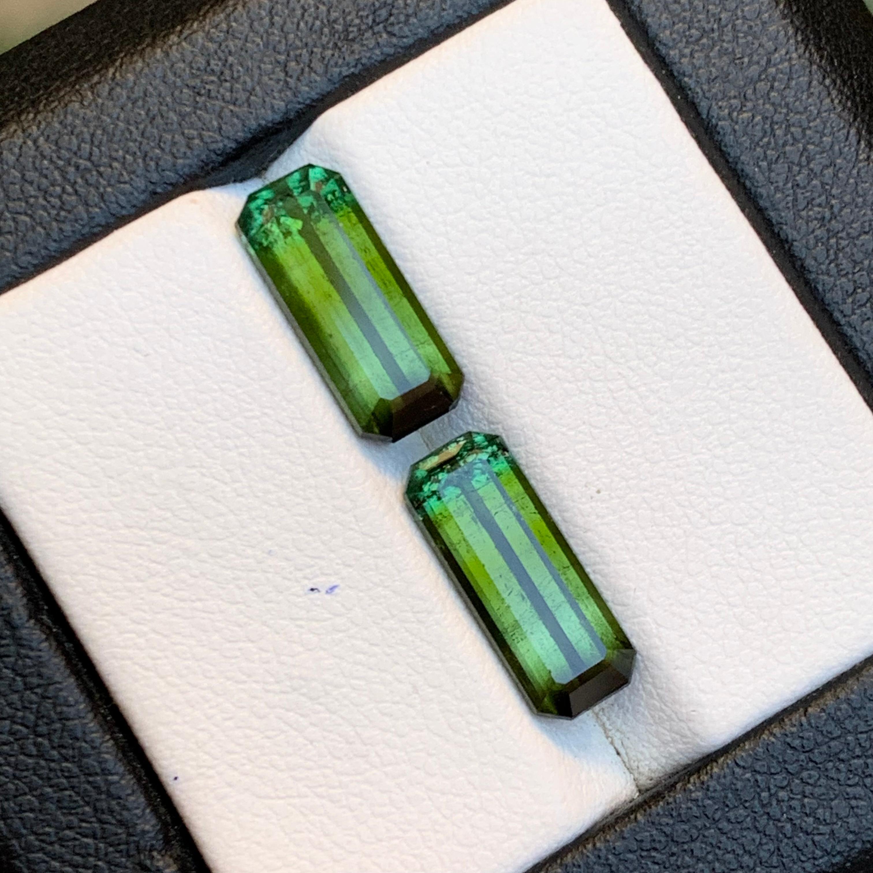 Taille émeraude Nature Greene & Greene Greene Tourmaline 6.38 Ct Emerald Cut Loose Gemstone Set en vente