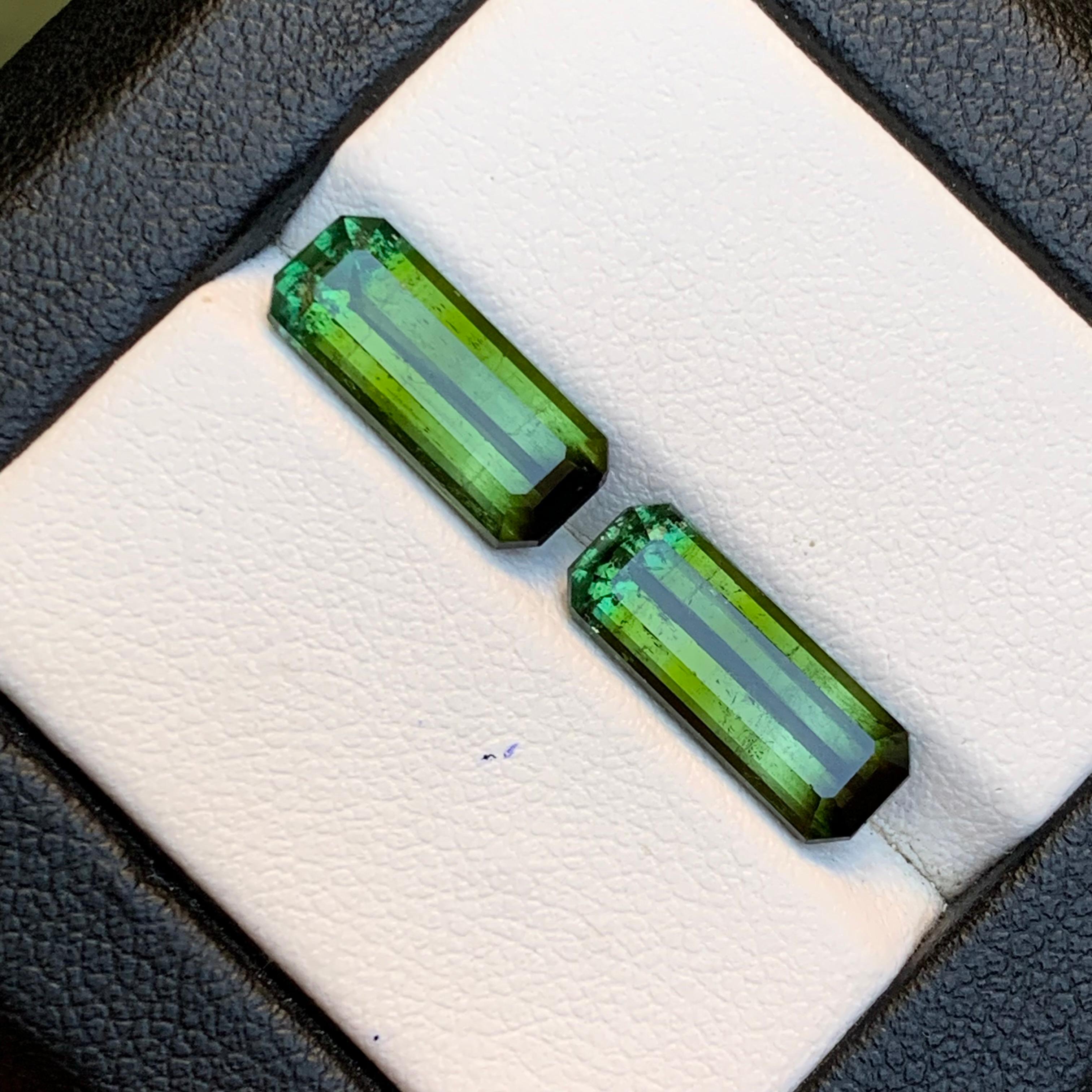 Nature Greene & Greene Greene Tourmaline 6.38 Ct Emerald Cut Loose Gemstone Set en vente 2