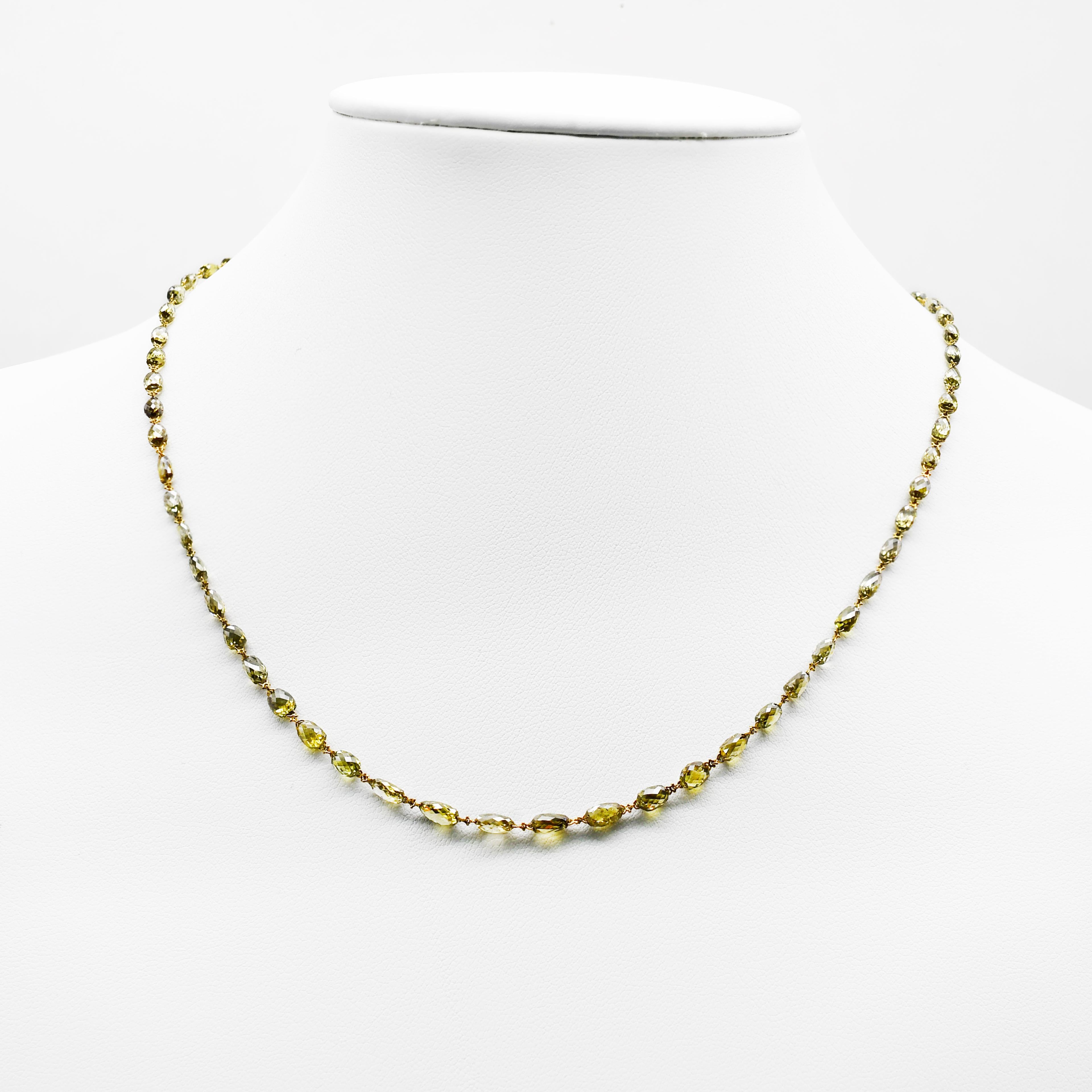 Modern Natural Olive Green Diamond Briollette Chain Necklace in 18 Karat Gold For Sale