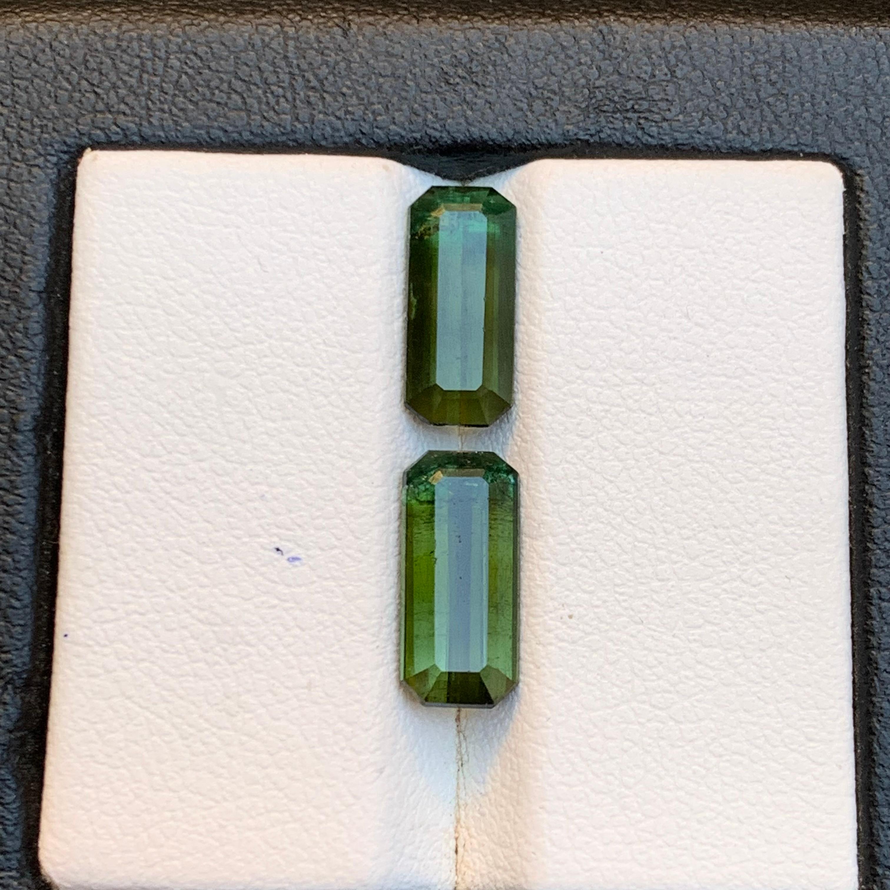 Naturelle Tourmaline vert olive 5.28 Ct Emerald Cut Loose Gemstone Set - Bijoux Neuf - En vente à Peshawar, PK