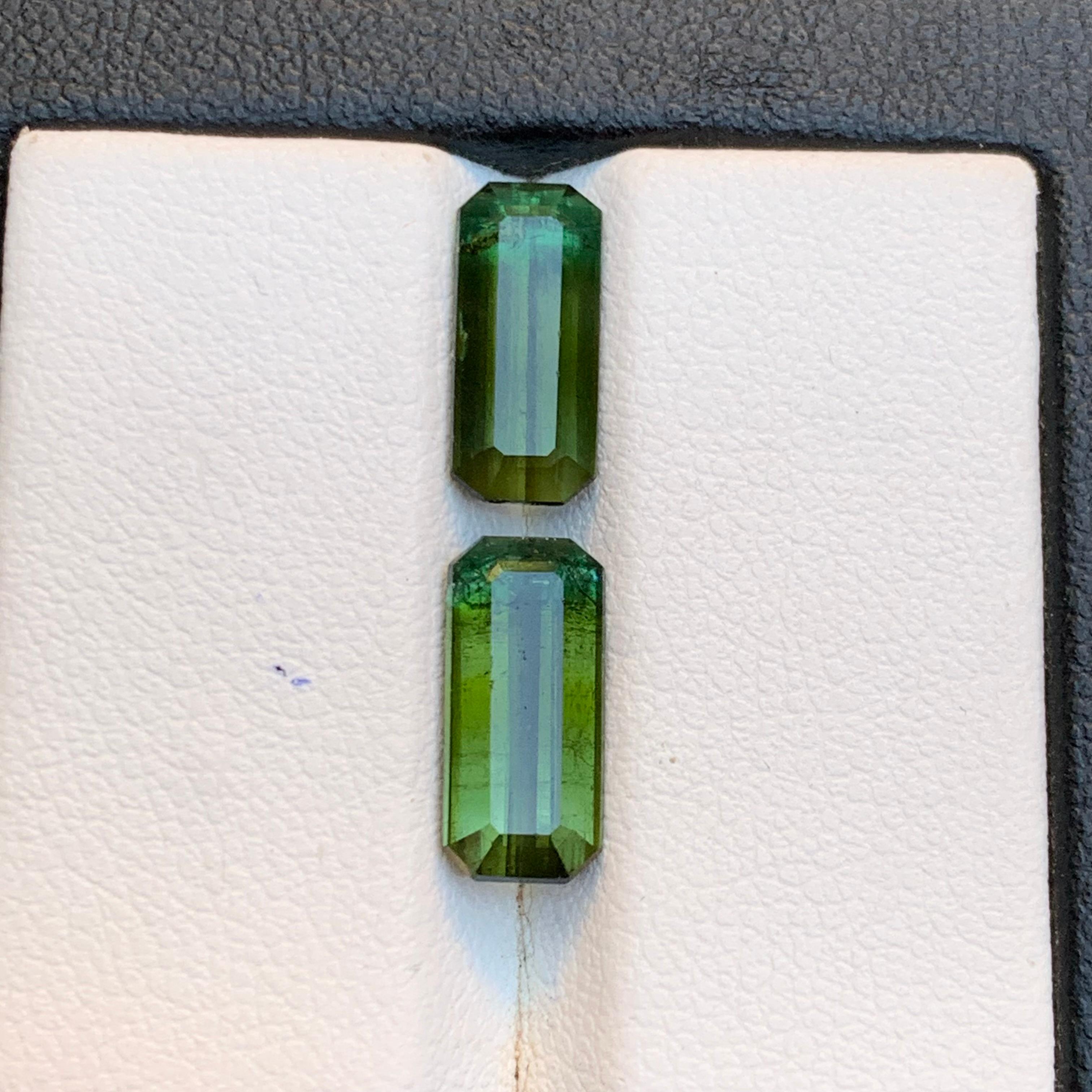 Naturelle Tourmaline vert olive 5.28 Ct Emerald Cut Loose Gemstone Set - Bijoux en vente 2