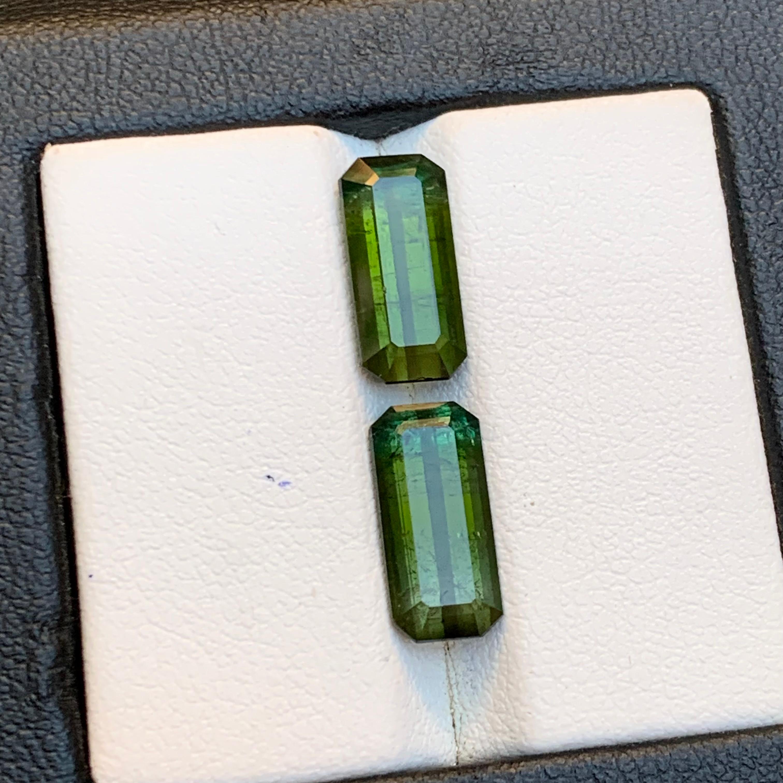 Naturelle Tourmaline vert olive 6.30 Ct Emerald Cut Loose Gemstone Matched Pair en vente 3
