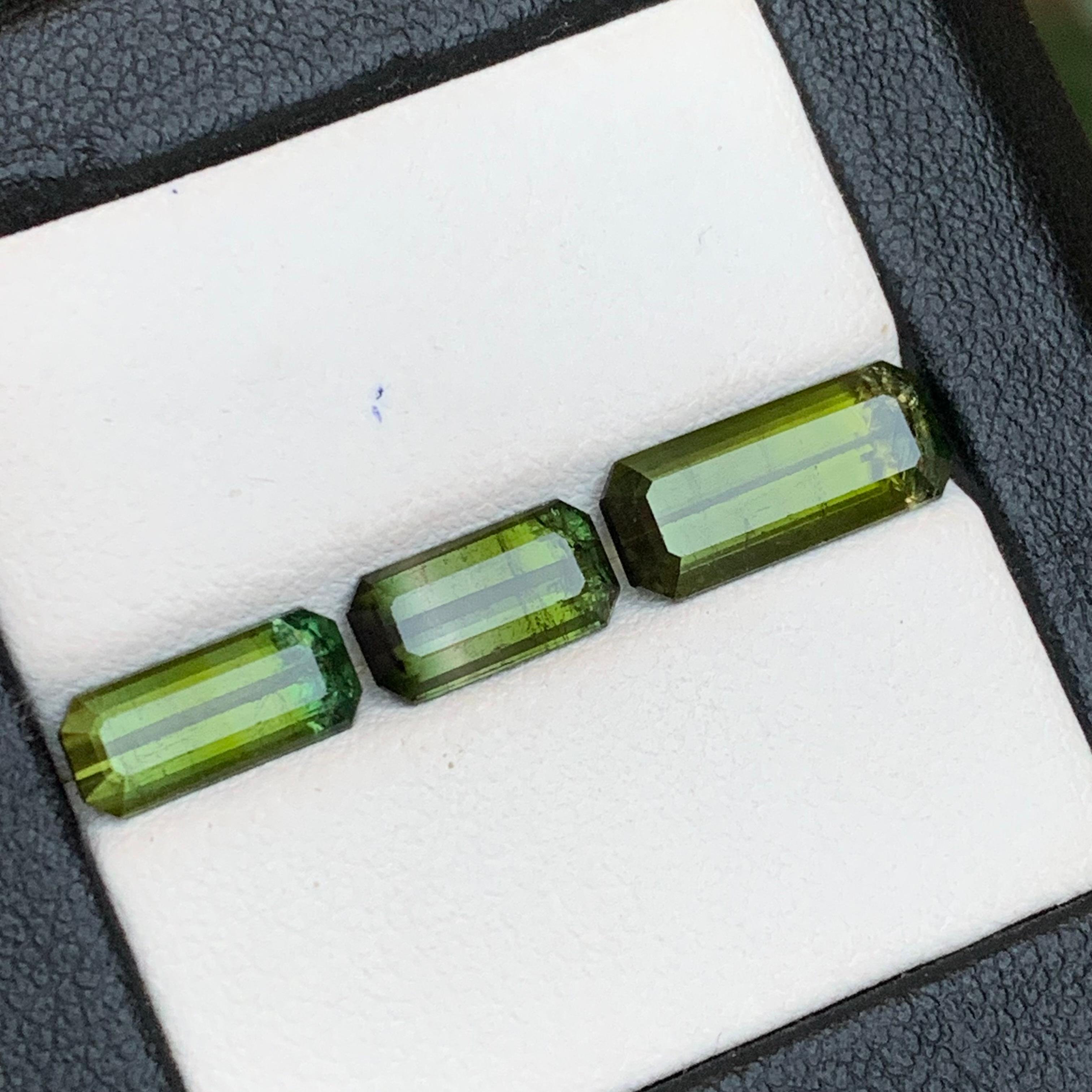 da uomo o donna Tormalina verde oliva naturale 6,46 carati taglio smeraldo, gemma sfusa per gioielli in vendita