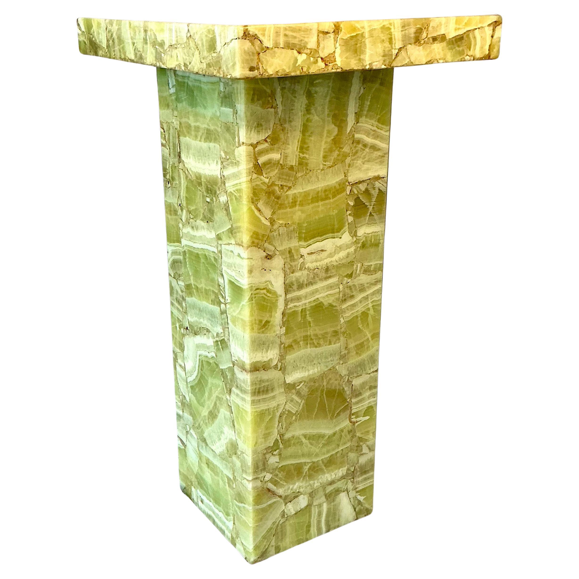 Mesa pedestal de ónix natural y resina by Mueller of Mexico Mexicano en venta