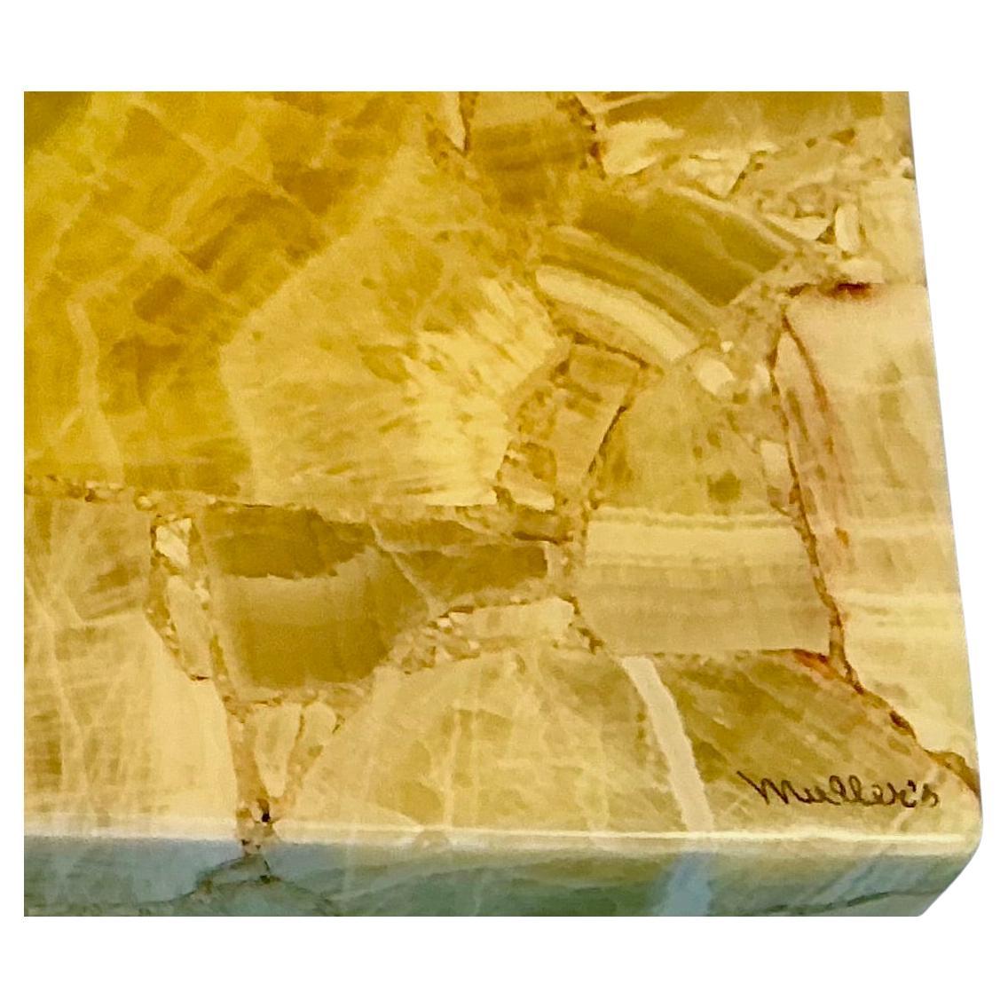 Mesa pedestal de ónix natural y resina by Mueller of Mexico en venta 1