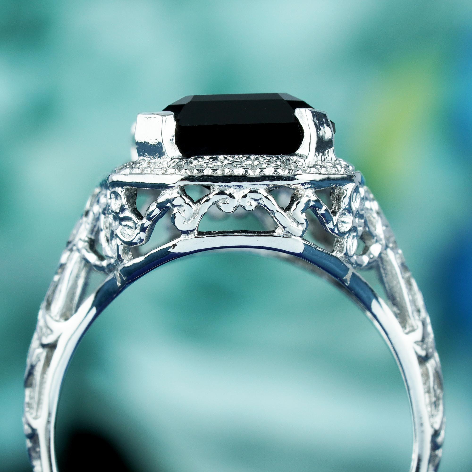 For Sale:  Natural Onyx Emerald Cut Vintage Style Filigree Cocktail Ring in Solid 9K Gold 5