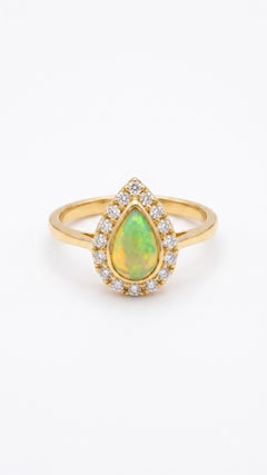 Natural Opal 0.90cts & Diamond 0.20cts Ring in 18k Gold