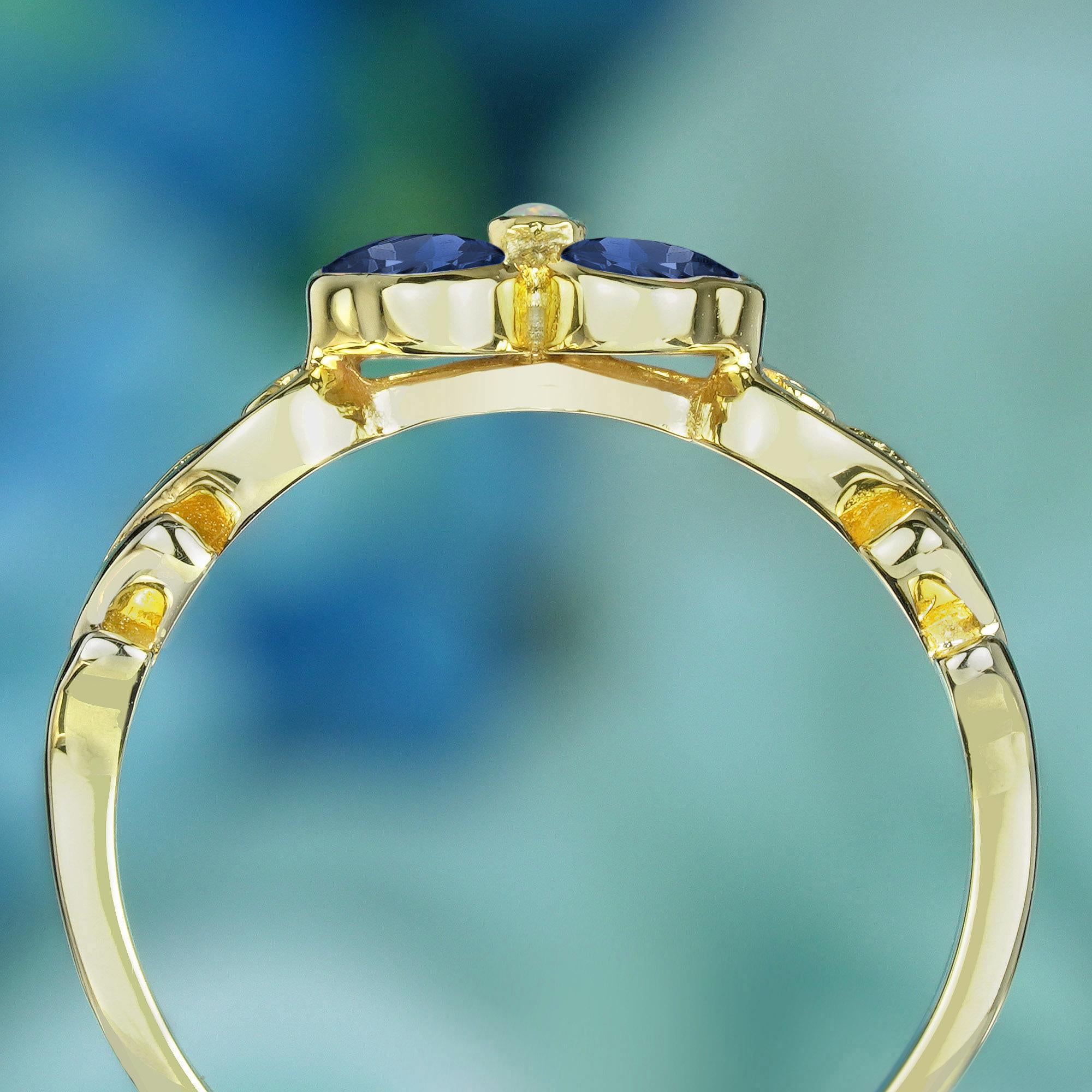 Natural Opal Blue Sapphire Vintage Style Floral Ring in 9K Yellow Gold In New Condition For Sale In Bangkok, TH