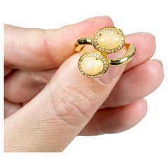 Bague bypass en argent plaqué or jaune 24 carats avec opale naturelle et diamants 1,91 carats