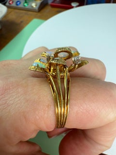 Natural OPAL cocktail ring 18KT yellow gold