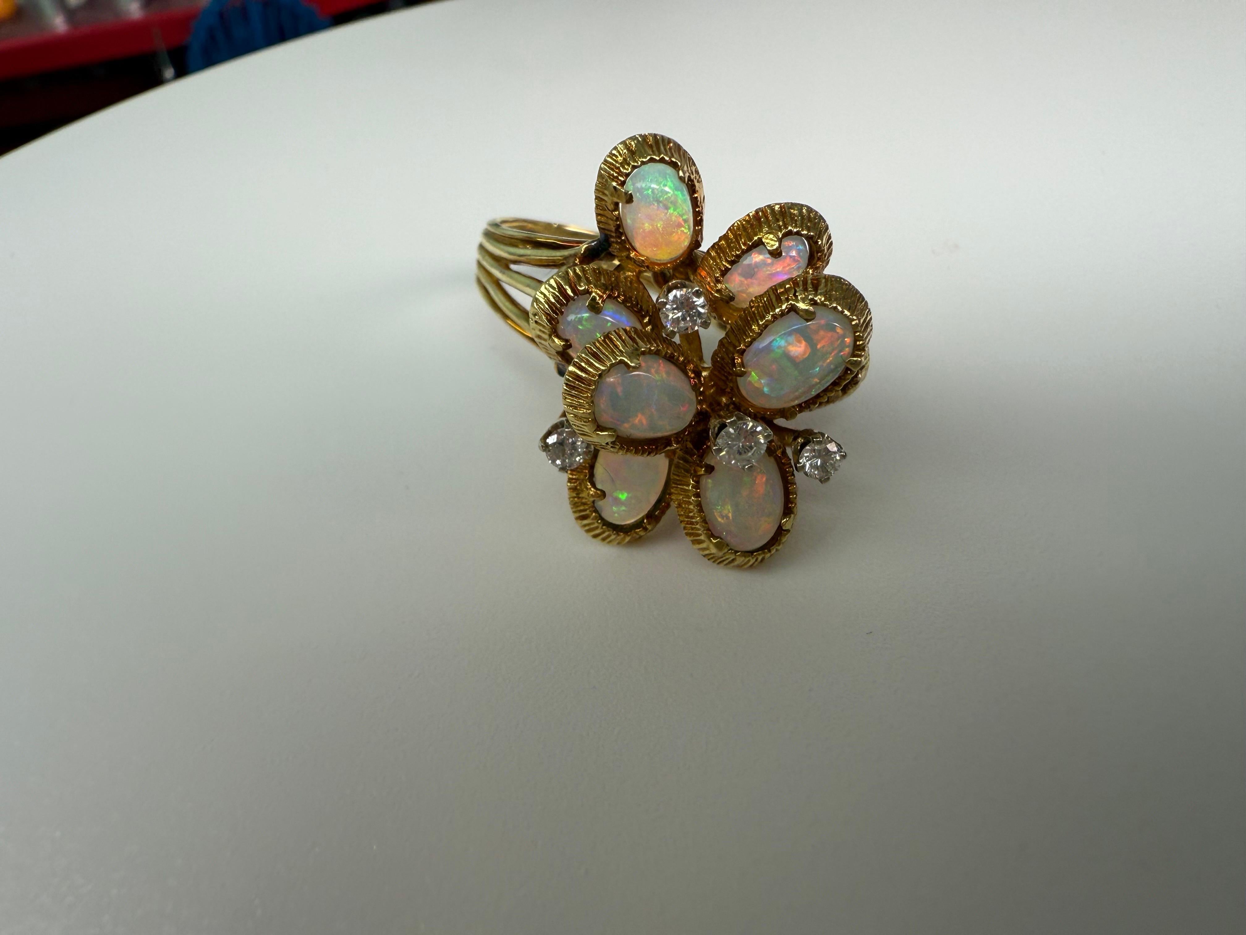 Natürlicher OPAL-Cocktailring 18KT Gelbgold für Damen oder Herren im Angebot