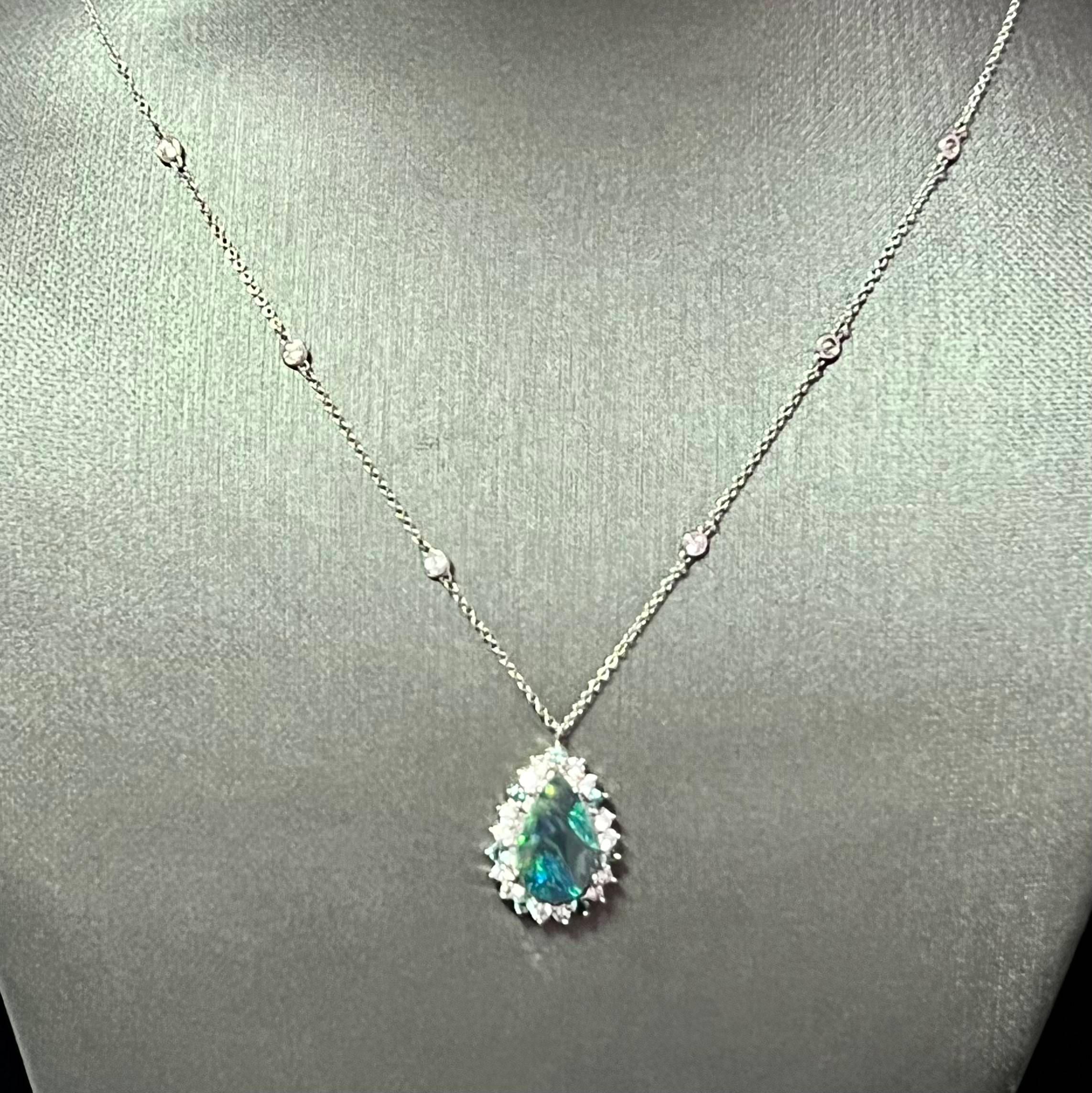 Natural Opal Diamond Pendant W/ Gold Chain 3.25 TCW GIA Certified For Sale 3