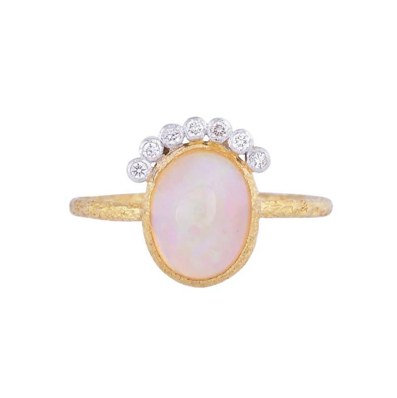 Taglio Asscher Natural Opal & Diamond Ring 18K gold in vendita