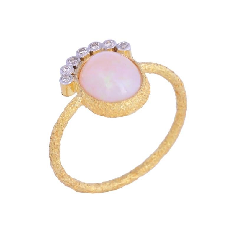 Natural Opal & Diamond Ring 18K gold in vendita 1