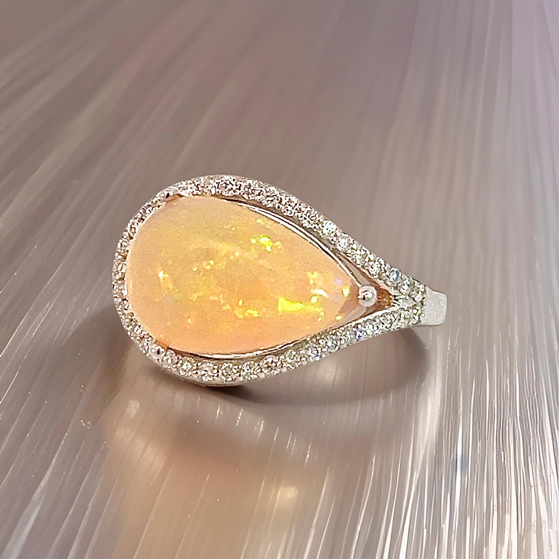 Natural Opal Diamond Ring 6.75 14k W Gold 4 TCW Certified In New Condition For Sale In Brooklyn, NY