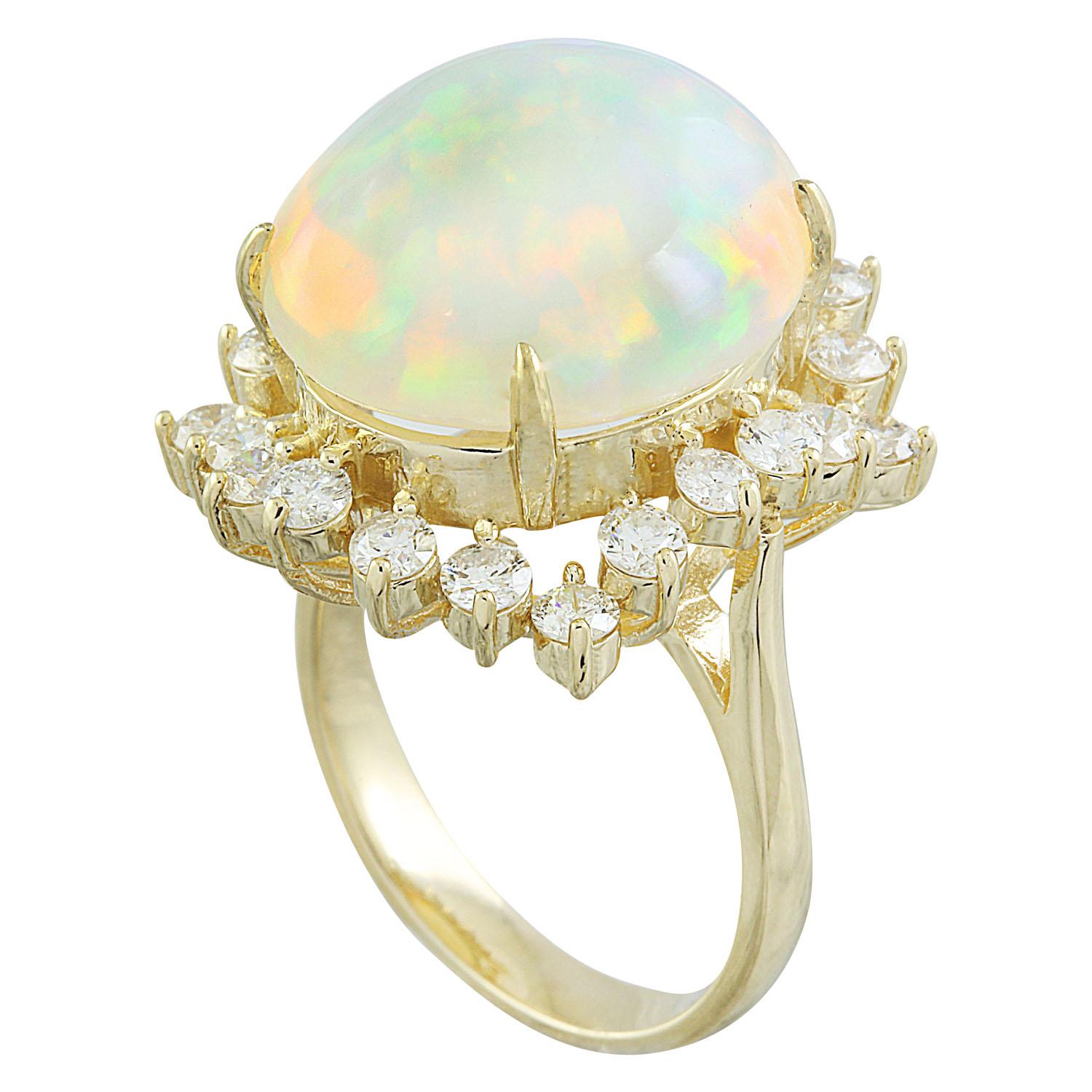 Natural Opal Diamond Ring in 14 Karat Solid Yellow Gold  In New Condition For Sale In Los Angeles, CA