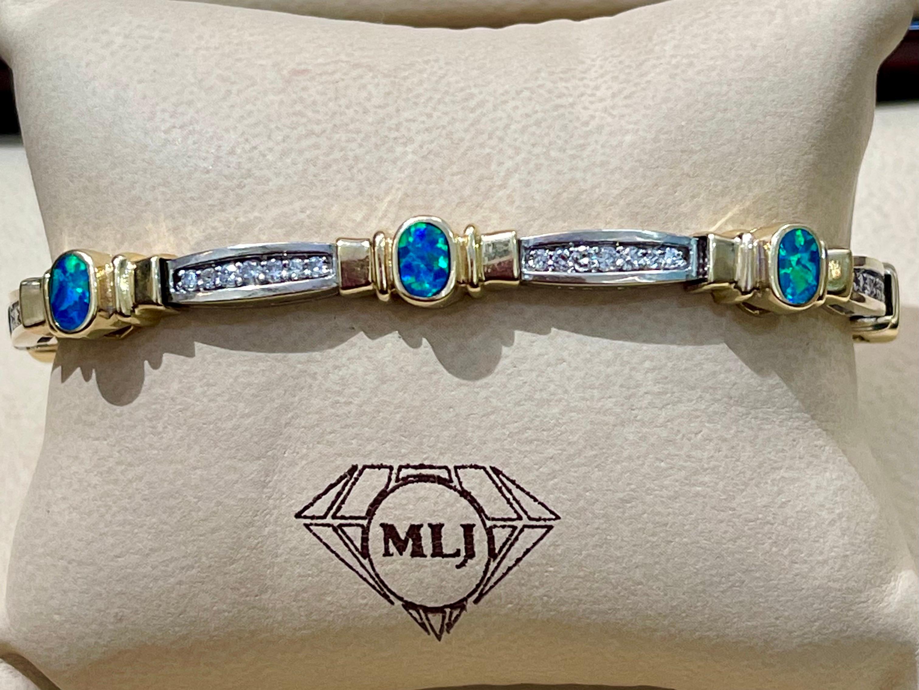 Natürliches Opal- und Diamant-Tennisarmband 14 Karat zweifarbiges Gold im Angebot 2