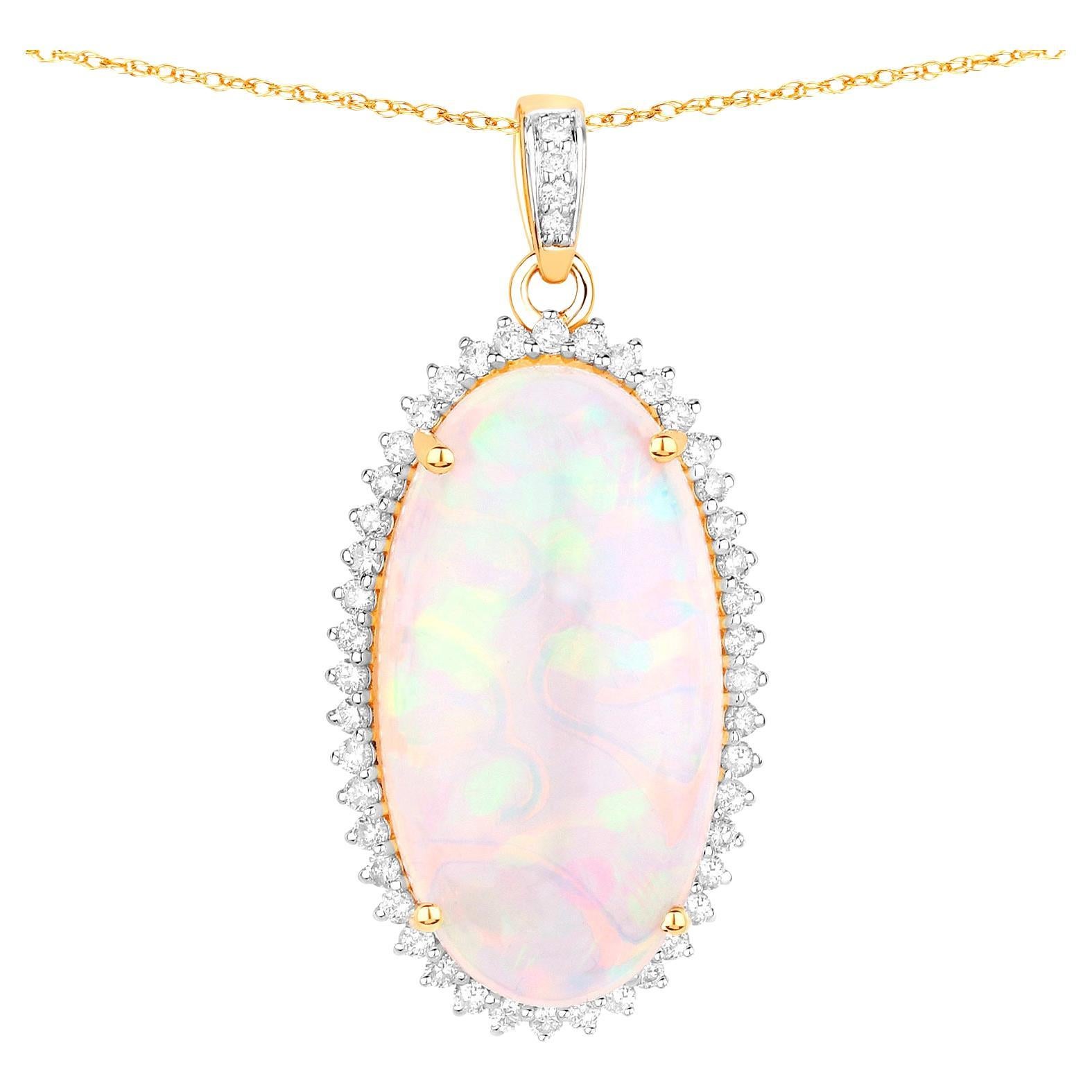 Collier pendentif en opale naturelle serti de diamants  11.68 Carats or jaune 14K