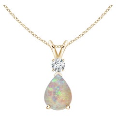 ANGARA Natürlicher 0,70 Karat Opal-Tropfen-Anhänger mit Diamant in 14 Karat Gelbgold