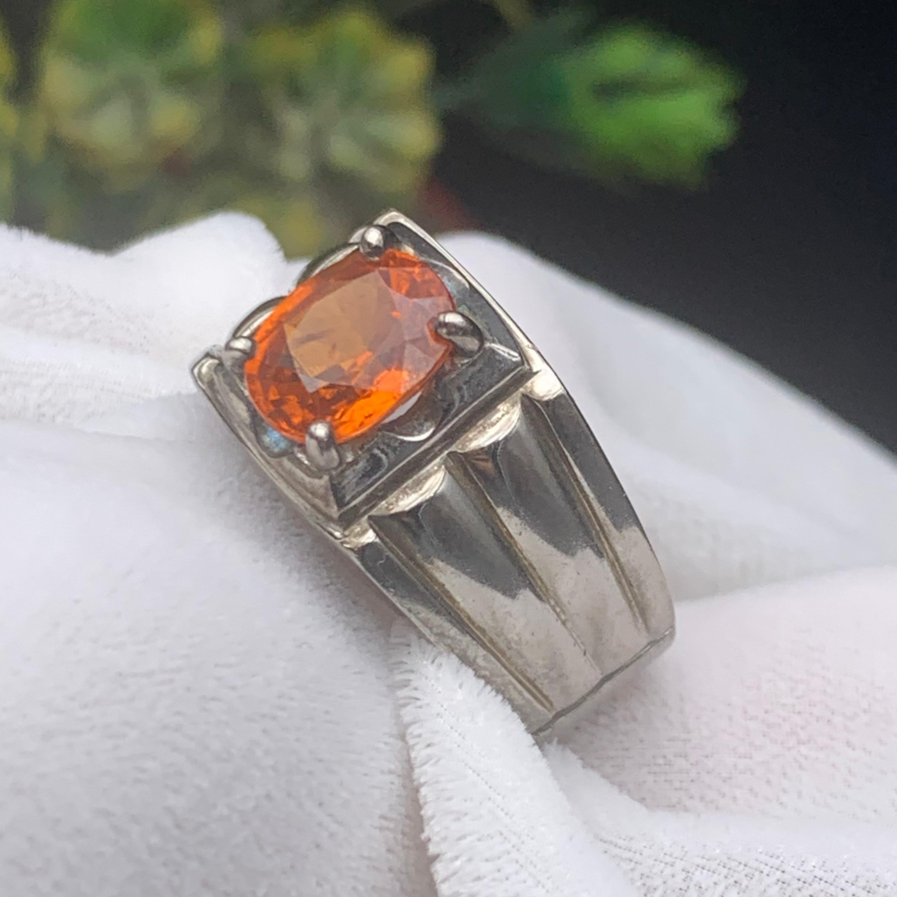 Anello da cocktail con granato arancione naturale, realizzato a mano in argento 925. in vendita 5