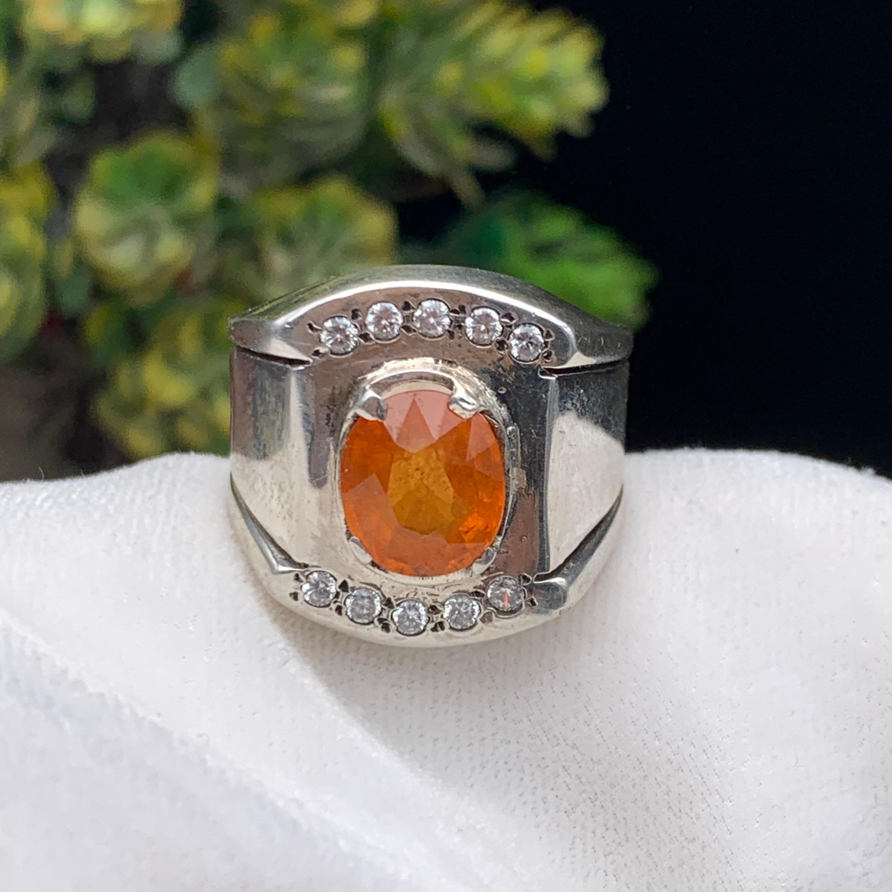Uomo Anello da cocktail con granato arancione naturale, realizzato a mano in argento 925. in vendita