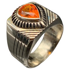 Anello da cocktail con granato arancione naturale, realizzato a mano in argento 925.
