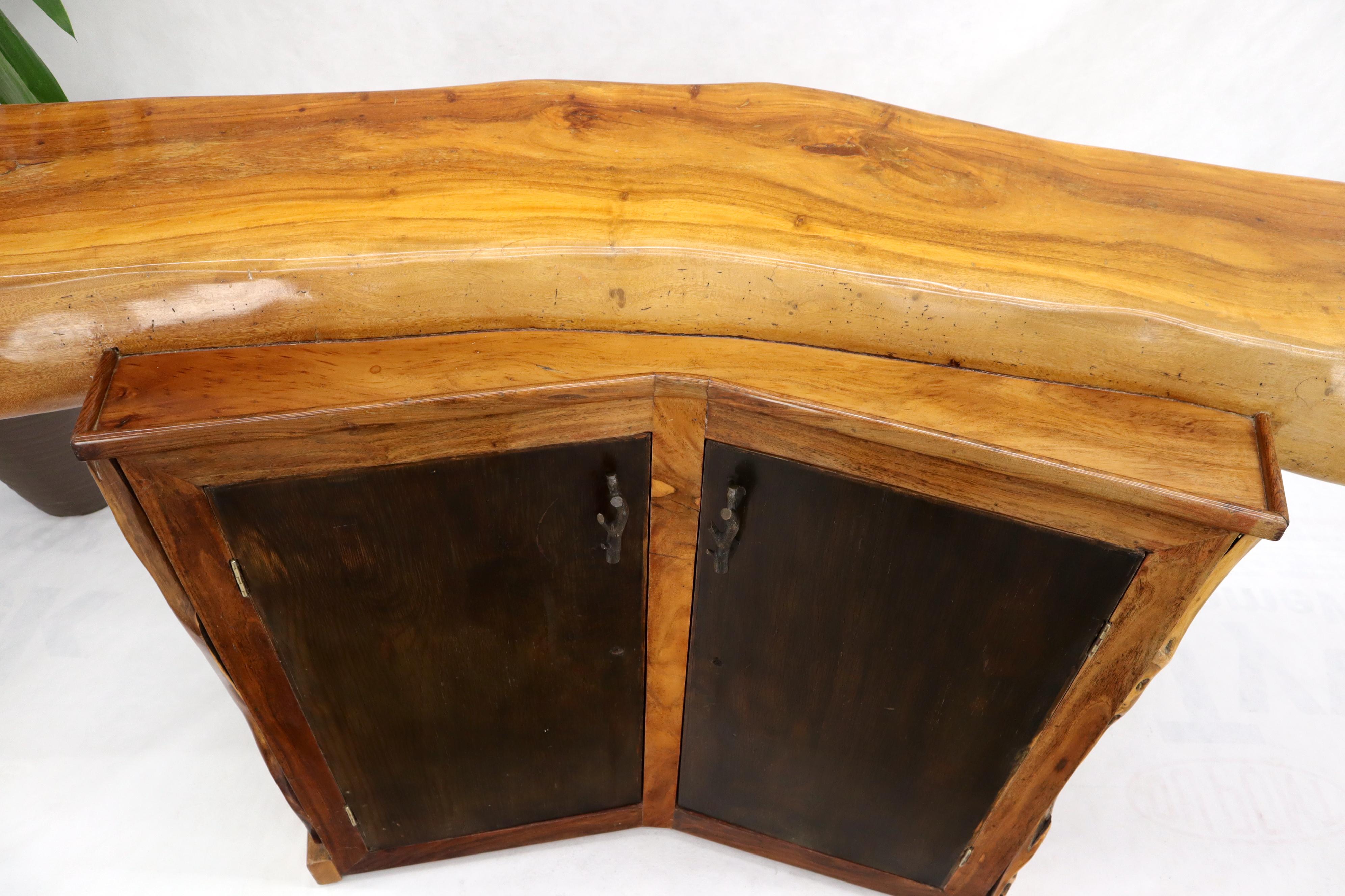 Natural Organic Shape Thick Slab Top Rosewood Sides Cocktail Bar Liquor Cabinet For Sale 3