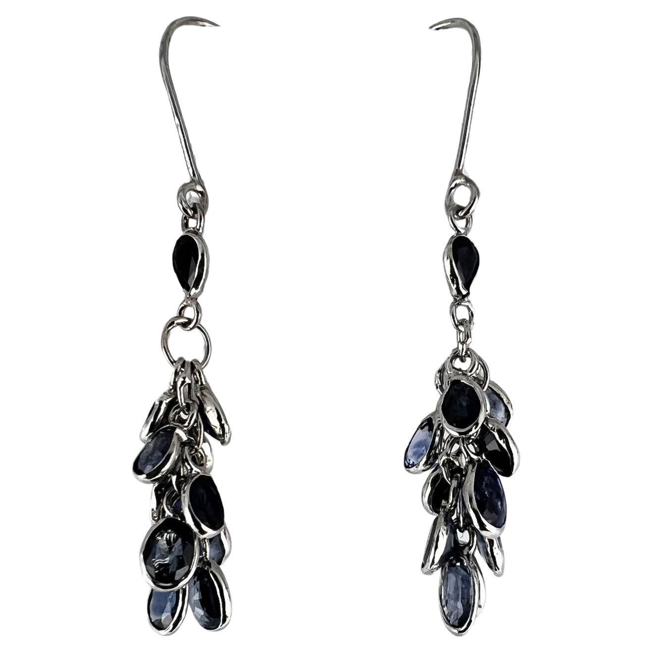 Contemporary Natural Blue Sapphire Cluster Earrings For Sale