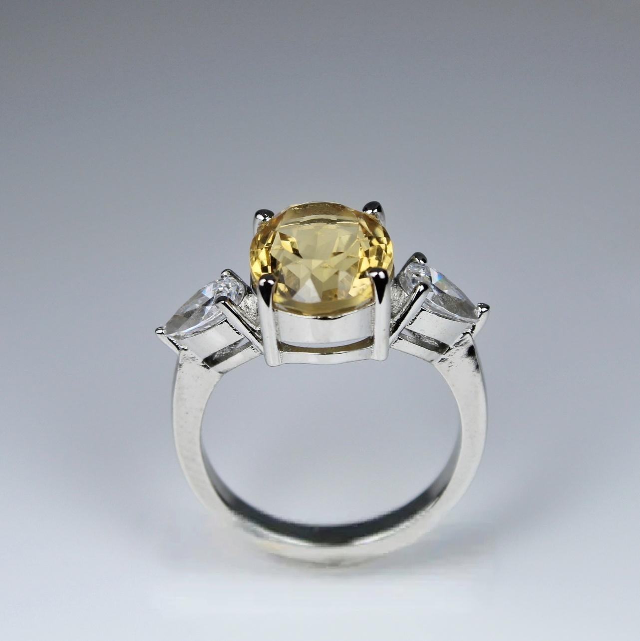 Natural Oval Cut Citrine Ring In New Condition In Vadgam, GJ