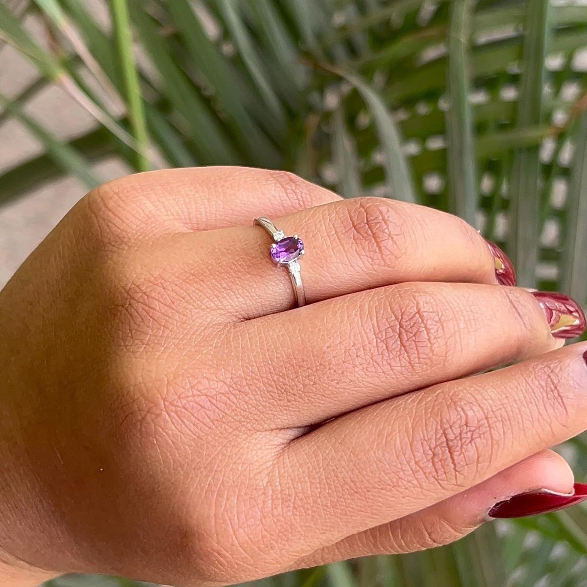 For Sale:  Natural Oval Cut Amethyst with Zirconia Fine Jewelry Ring for Gift in 925 Silver 4