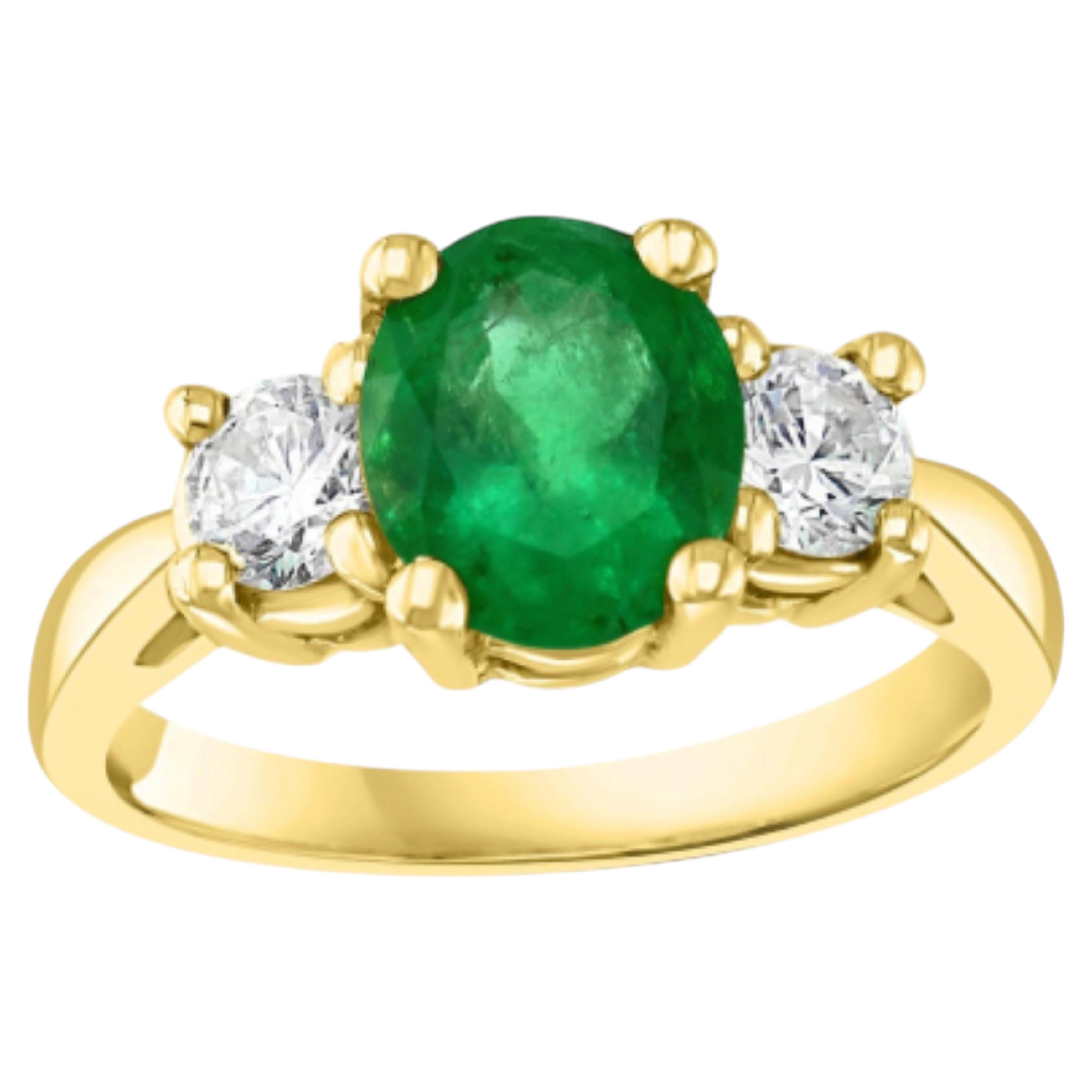 Anillo «halo» con esmeralda de 1,8 ct y diamantes de 0,30 ct en oro amarillo de 14K, nuevo en venta