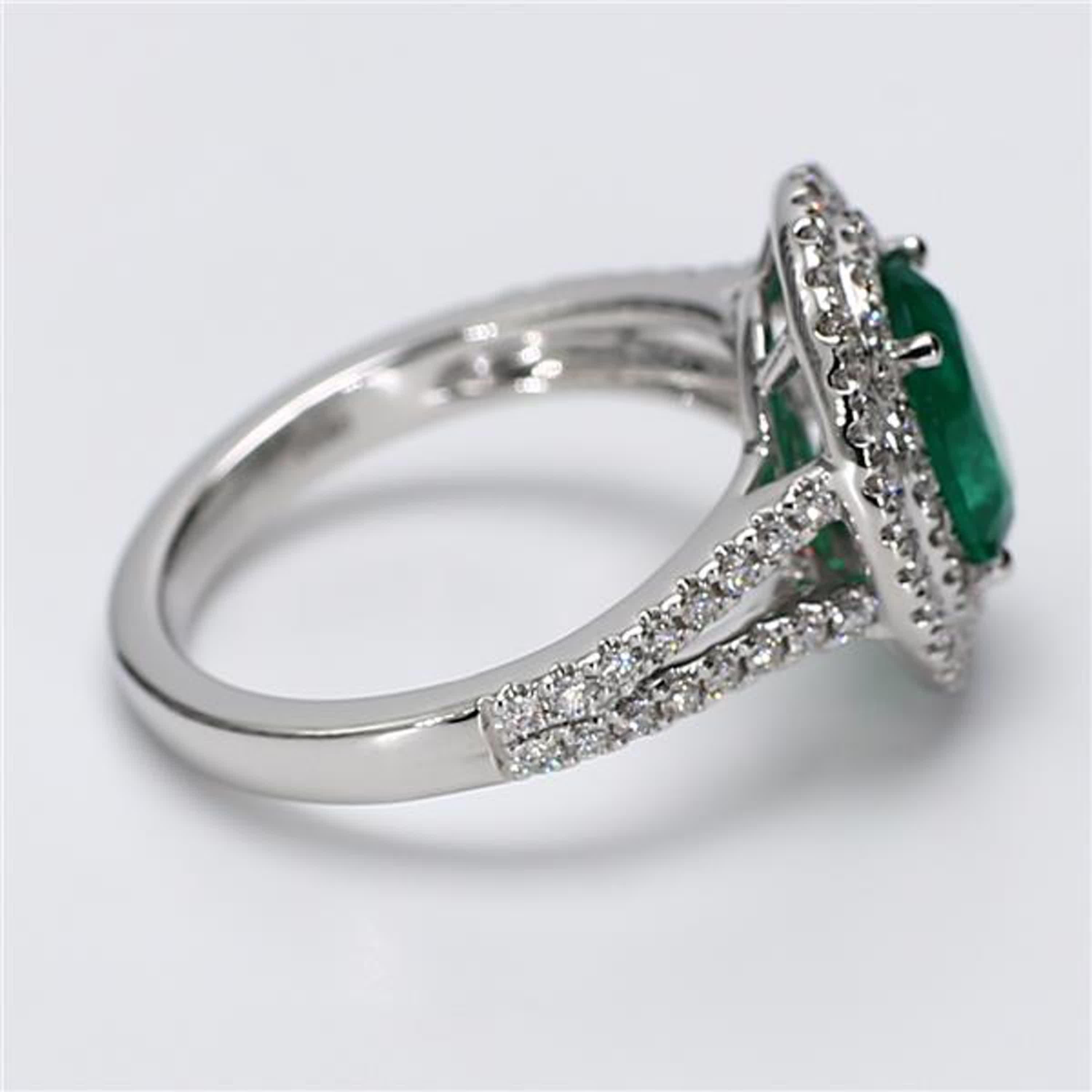 Women's Natural Oval Emerald and White Diamond White Gold 2.18 Carat TW Cocktail Ring For Sale