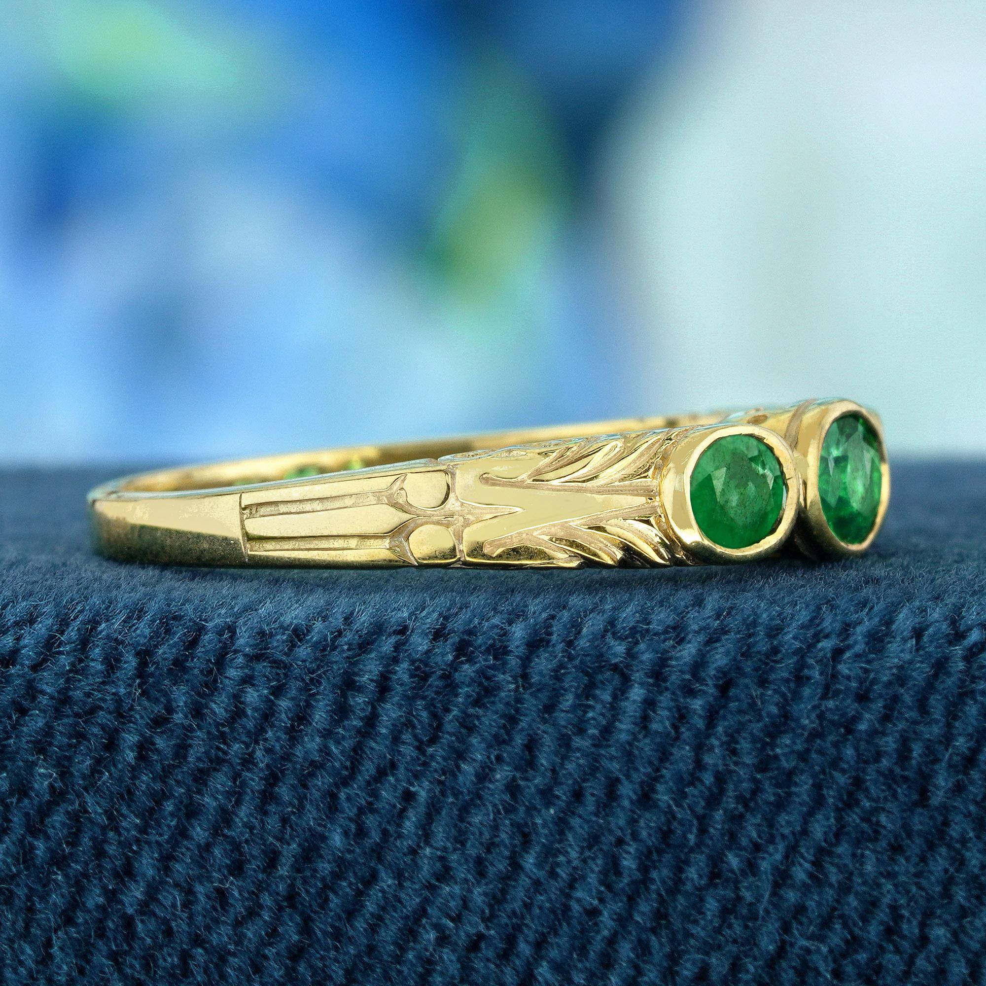 Oval Cut Natural Oval Emerald Vintage Style Three Stone Ring in Solid 9K Yellow Gold For Sale