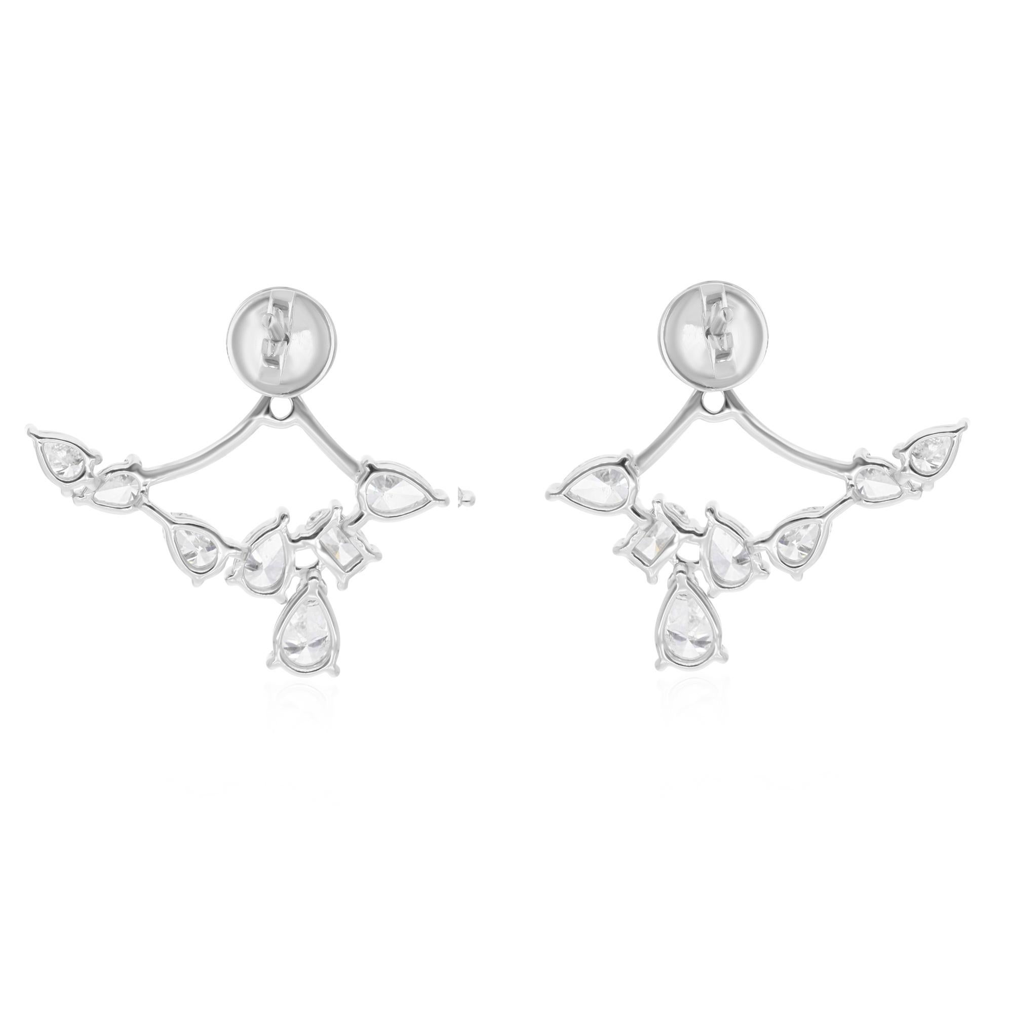 Orecchini con diamanti ovali e peri naturali in oro bianco 14 carati Gioielli di pregio In condizioni Nuovo in vendita a Diera, Dubai