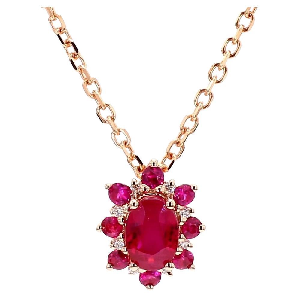 Colgante de oro rosa de 83 quilates TW de rubí rojo ovalado natural y diamante blanco