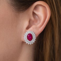 Natural Oval Ruby Gemstone Earrings SI/H Diamond 18 Karat White Gold Jewelry