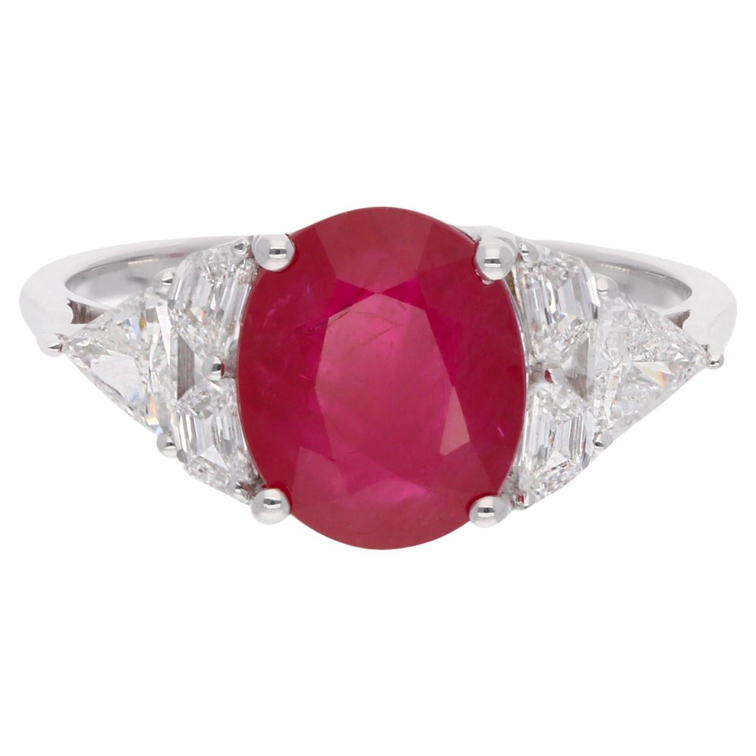Natural Oval Ruby Gemstone Ring SI Clarity HI Color Diamond 18 Karat White Gold For Sale