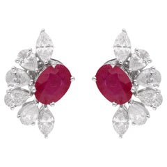 Boucles d'oreilles en or blanc 14 carats, rubis ovale naturel, diamants taillés à la main et fleuris