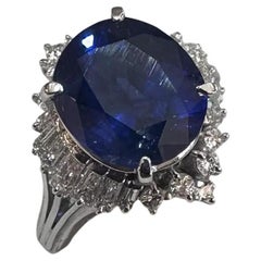 Natural Oval Sapphire 4.42 carat and Diamond Ballerina Ring in Platinum